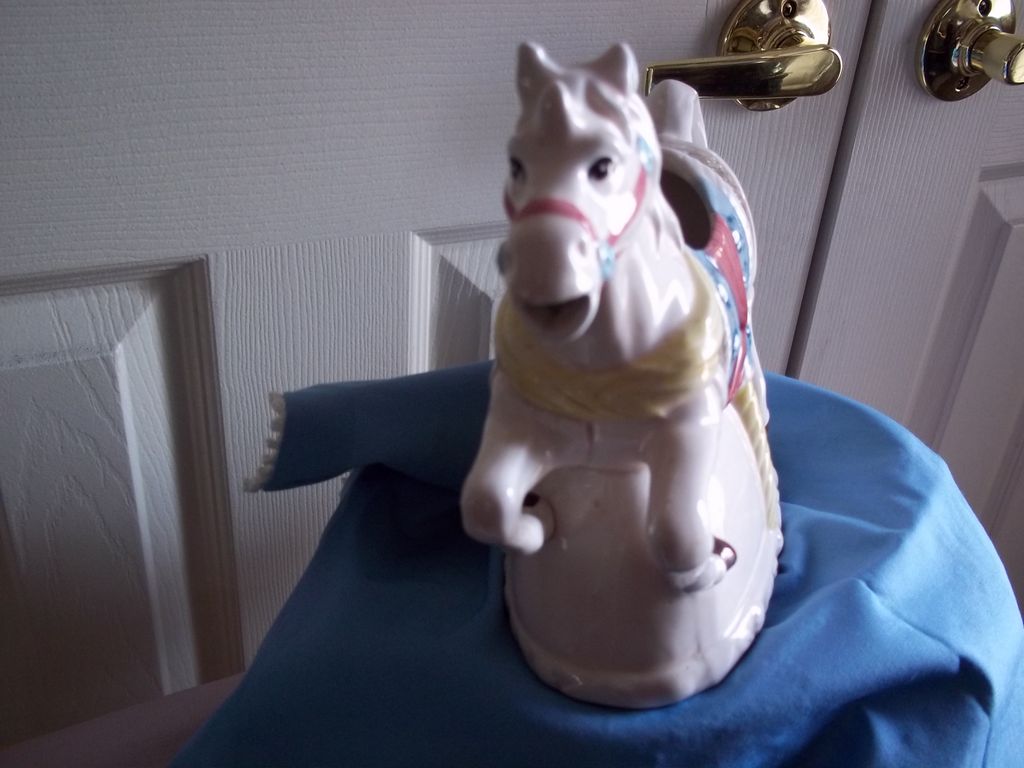 Heritage Mint Carousel Horse Milk Pitcher Heritage Mint Carousel Horse Milk Pitcher