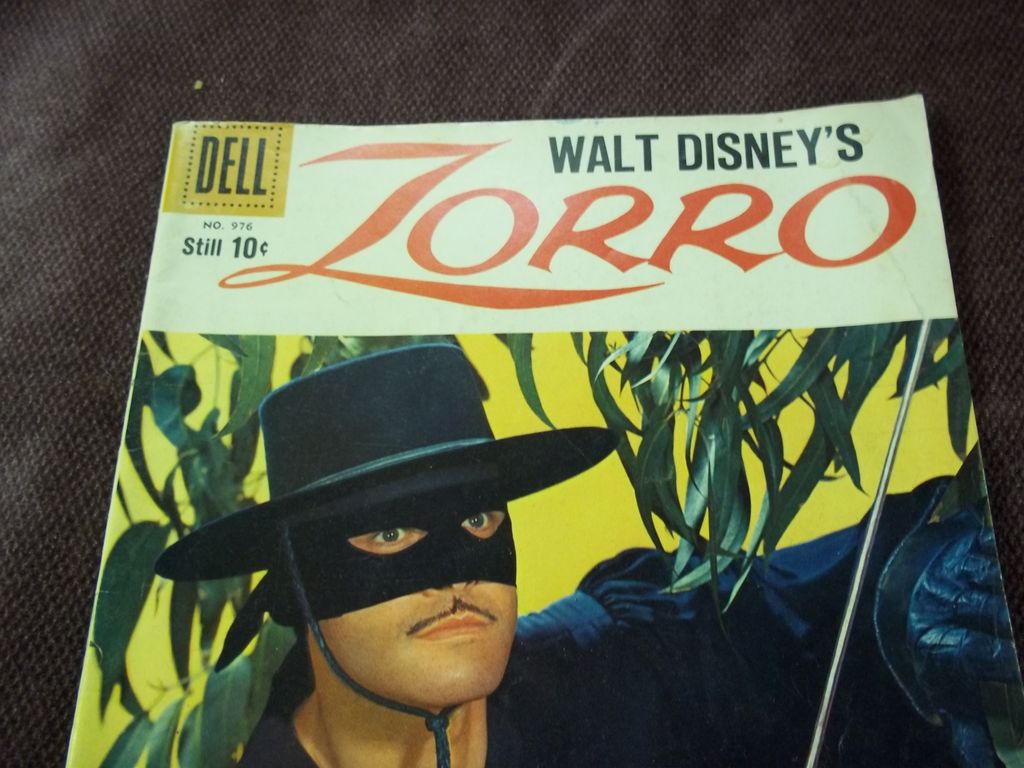 Dell Comics Walt Disney's Zorro No. 976 1959 Dell Comics Walt Disney's Zorro No. 976 1959