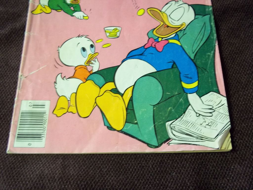 Gold Key Comics Walt Disney's Comics and Stories Vol. 38 No. 10 July 1978 Gold Key Comics Walt Disney's Comics and Stories Vol. 38 No. 10 July 1978