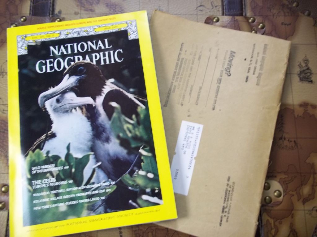 Vintage National Geographic Vol. 152, No. 5, May 1977 Vintage National Geographic Vol. 152, No. 5, May 1977