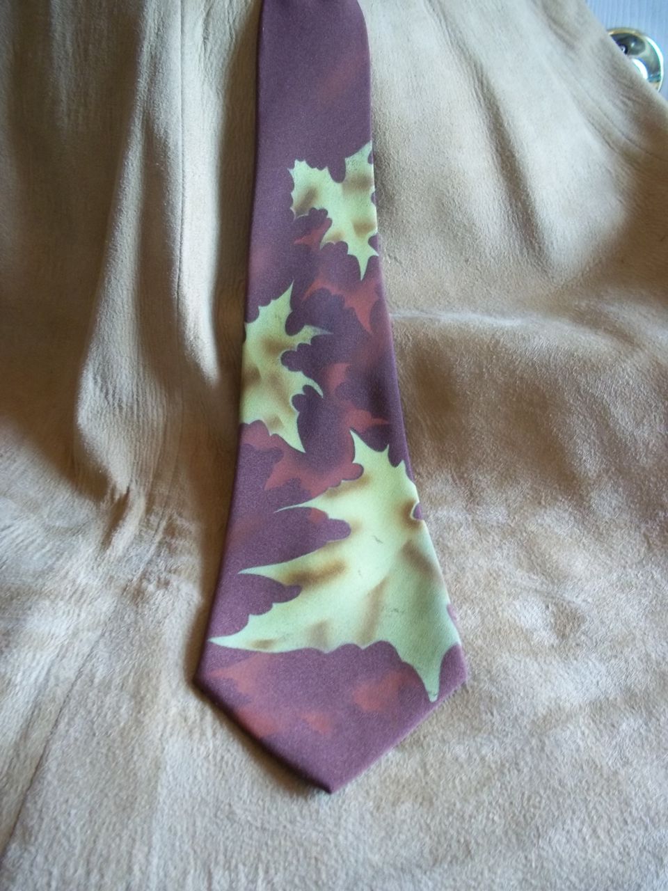 Western Autumn Leaves Brown Photo Vintage Tie Western Autumn Leaves Brown Photo Vintage Tie