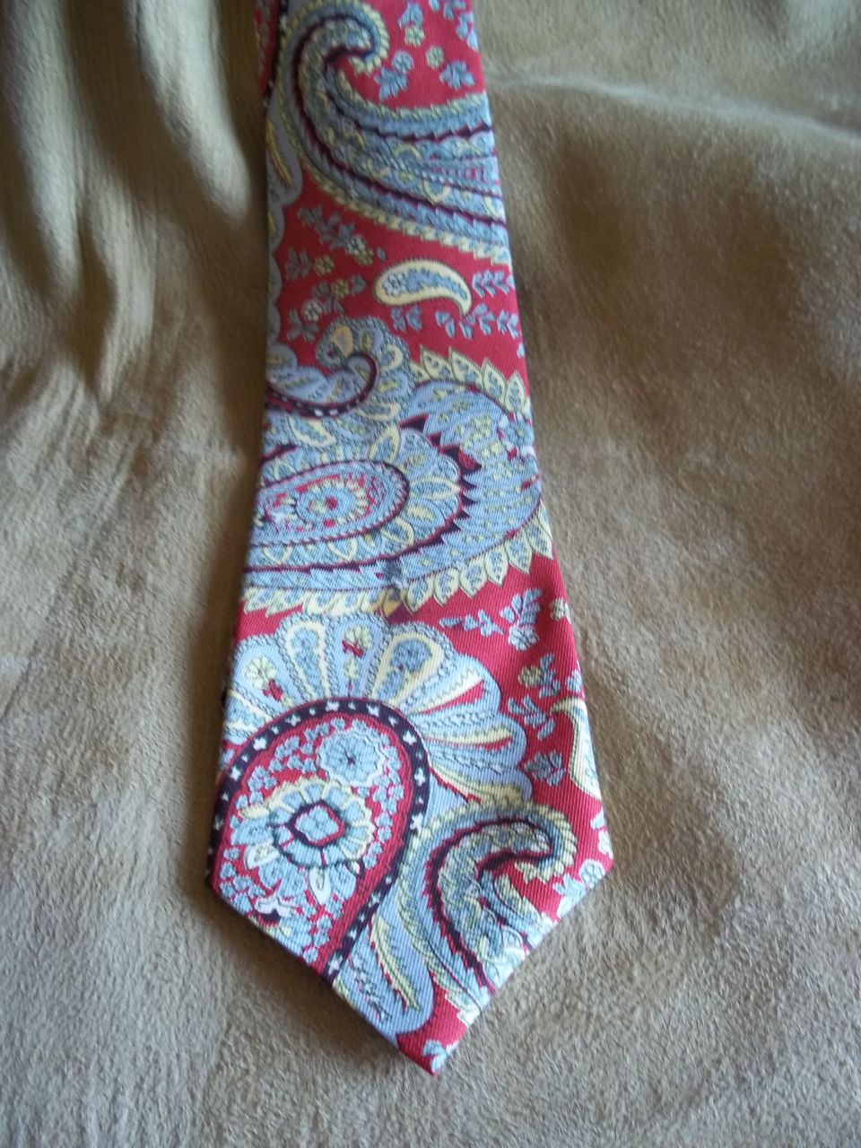 Penny's Towncraft Silk Red and Gold Paisley Tie Penny's Towncraft Silk Red and Gold Paisley Tie