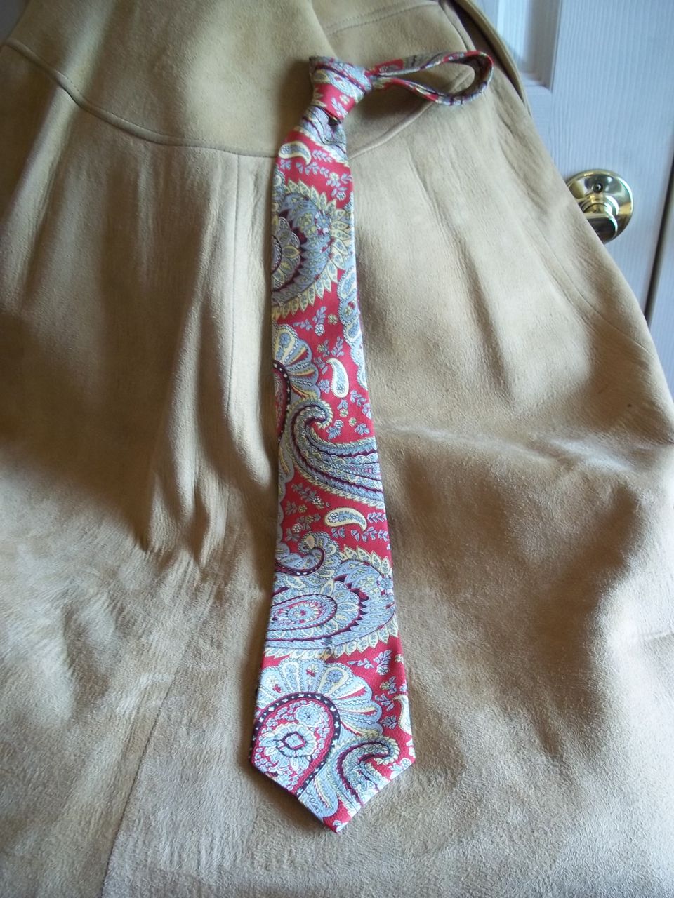 Penny's Towncraft Silk Red and Gold Paisley Tie Penny's Towncraft Silk Red and Gold Paisley Tie