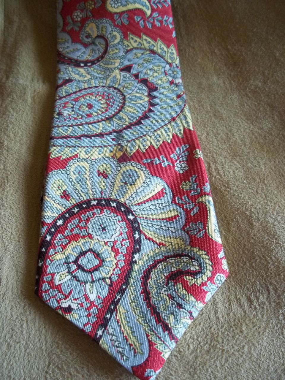 Penny's Towncraft Silk Red and Gold Paisley Tie Penny's Towncraft Silk Red and Gold Paisley Tie