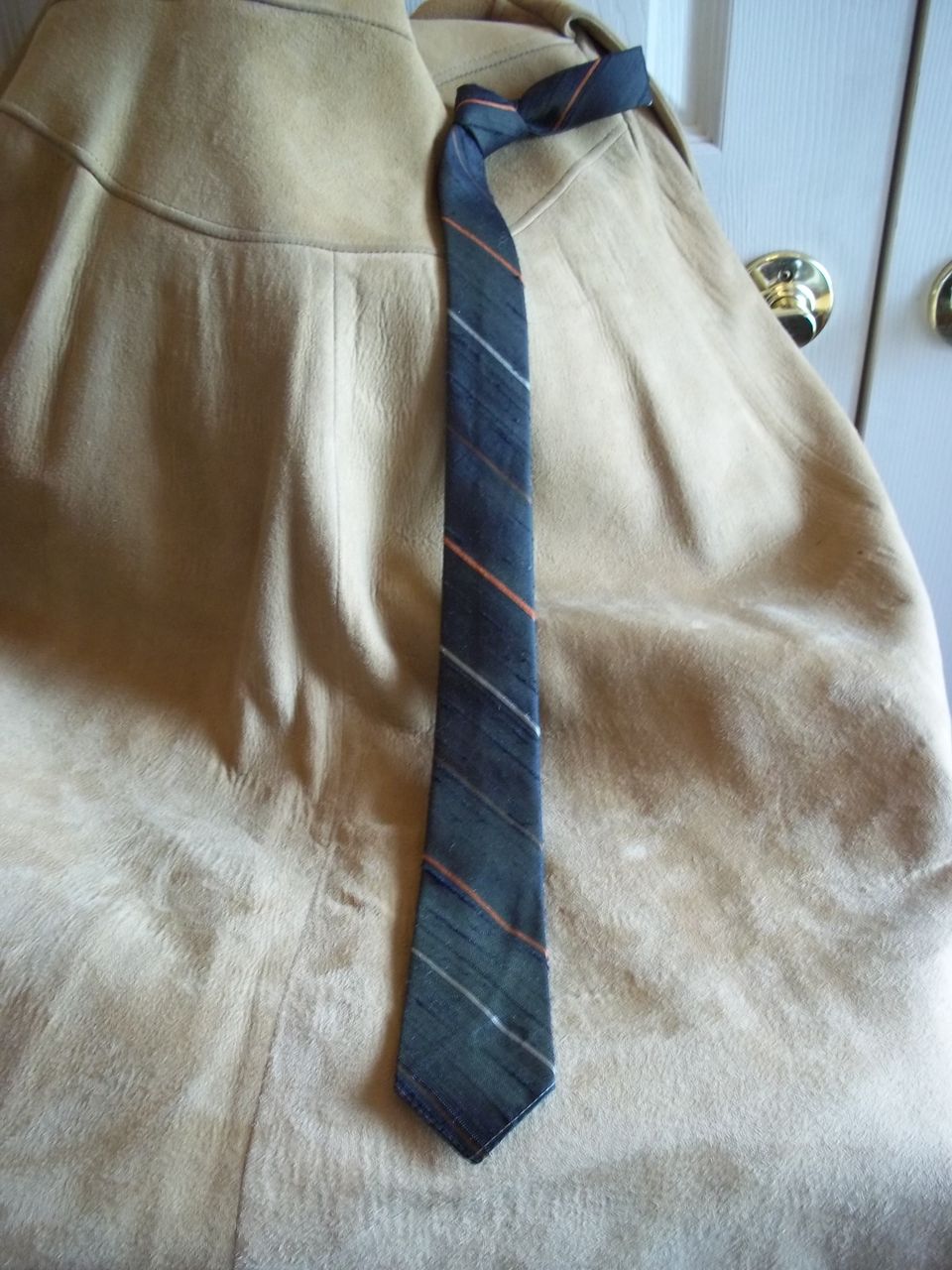 Vintage Black, Orange, and Tan Skinny Tie Vintage Black, Orange, and Tan Skinny Tie