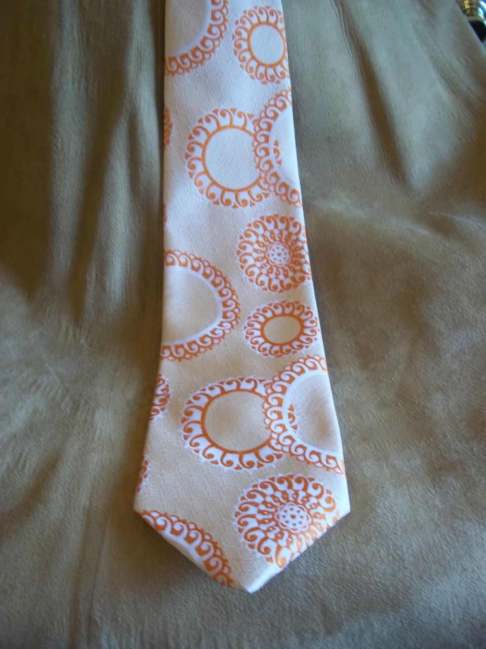 Big and Tie "Castle" Orange Pinwheel Pattern Tie Big and Tie "Castle" Orange Pinwheel Pattern Tie