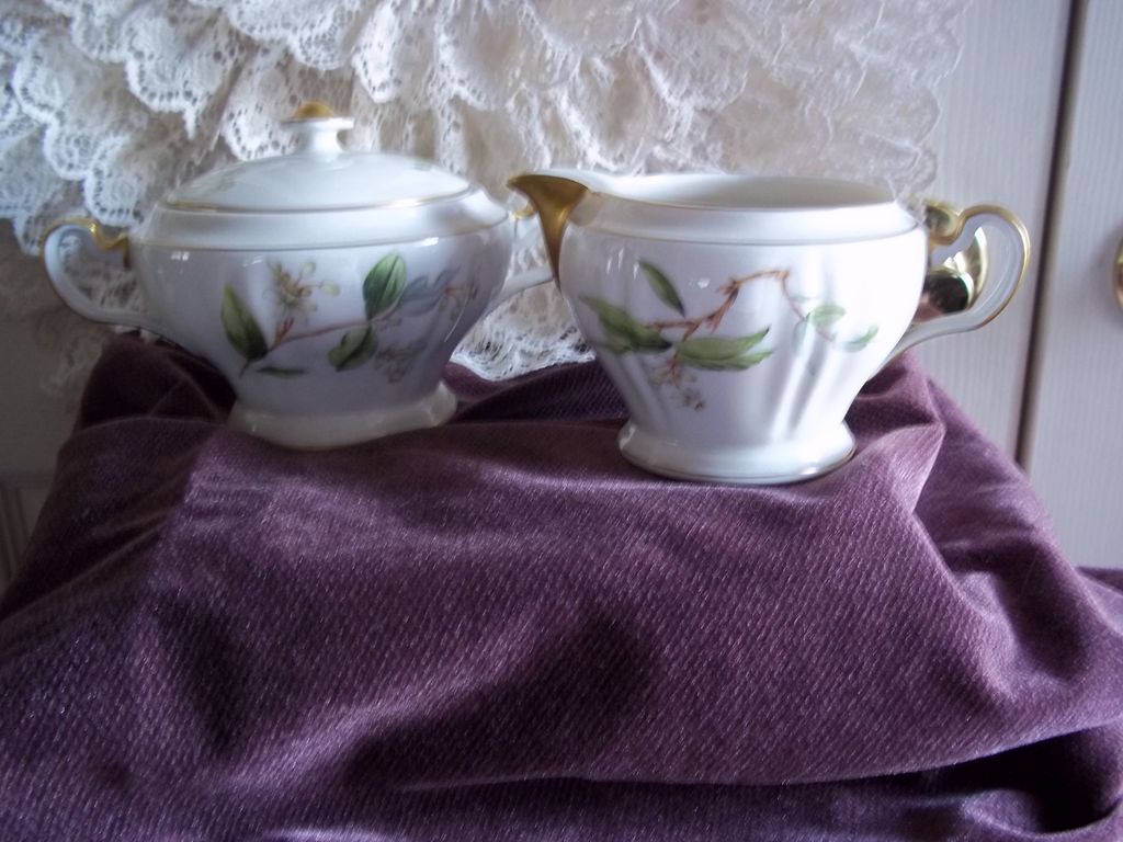 Theodore Haviland Orange Blossom China Creamer and Covered Sugar Set Theodore Haviland Orange Blossom China Creamer and Covered Sugar Set