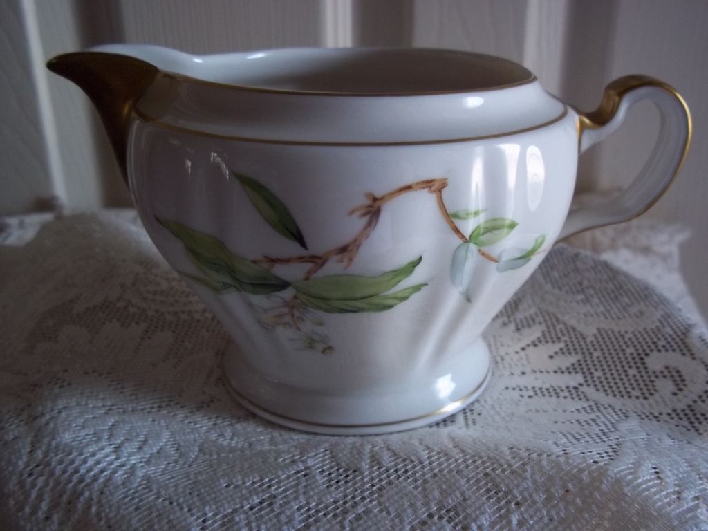Theodore Haviland Orange Blossom China Creamer and Covered Sugar Set Theodore Haviland Orange Blossom China Creamer and Covered Sugar Set