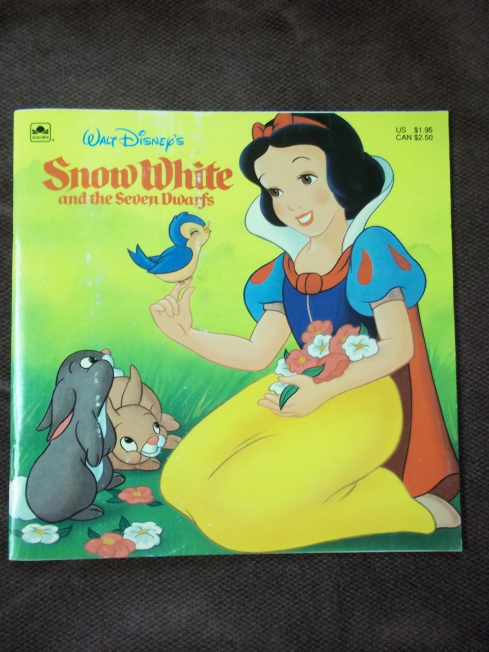 Little Golden Books: Walt Disney's Snow White and the Seven Dwarfs Little Golden Books: Walt Disney's Snow White and the Seven Dwarfs