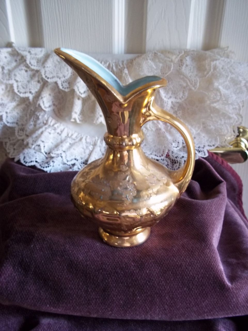 Vintage Savoy China Weeping Gold Ewer Pitcher Vintage Savoy China Weeping Gold Ewer Pitcher