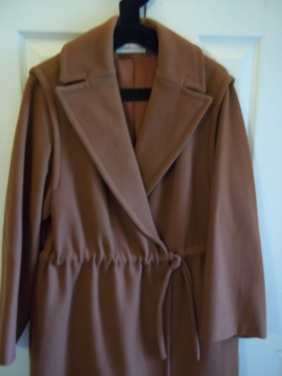 Vintage John Anthony Pret Ladies' Wool Coat Vintage John Anthony Pret Ladies' Wool Coat