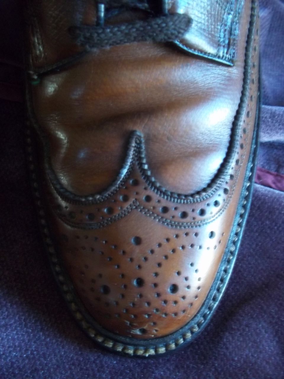 1970's Floresheim Imperial Brown Wing Tip Open Throat Oxfords 1970's Floresheim Imperial Brown Wing Tip Open Throat Oxfords