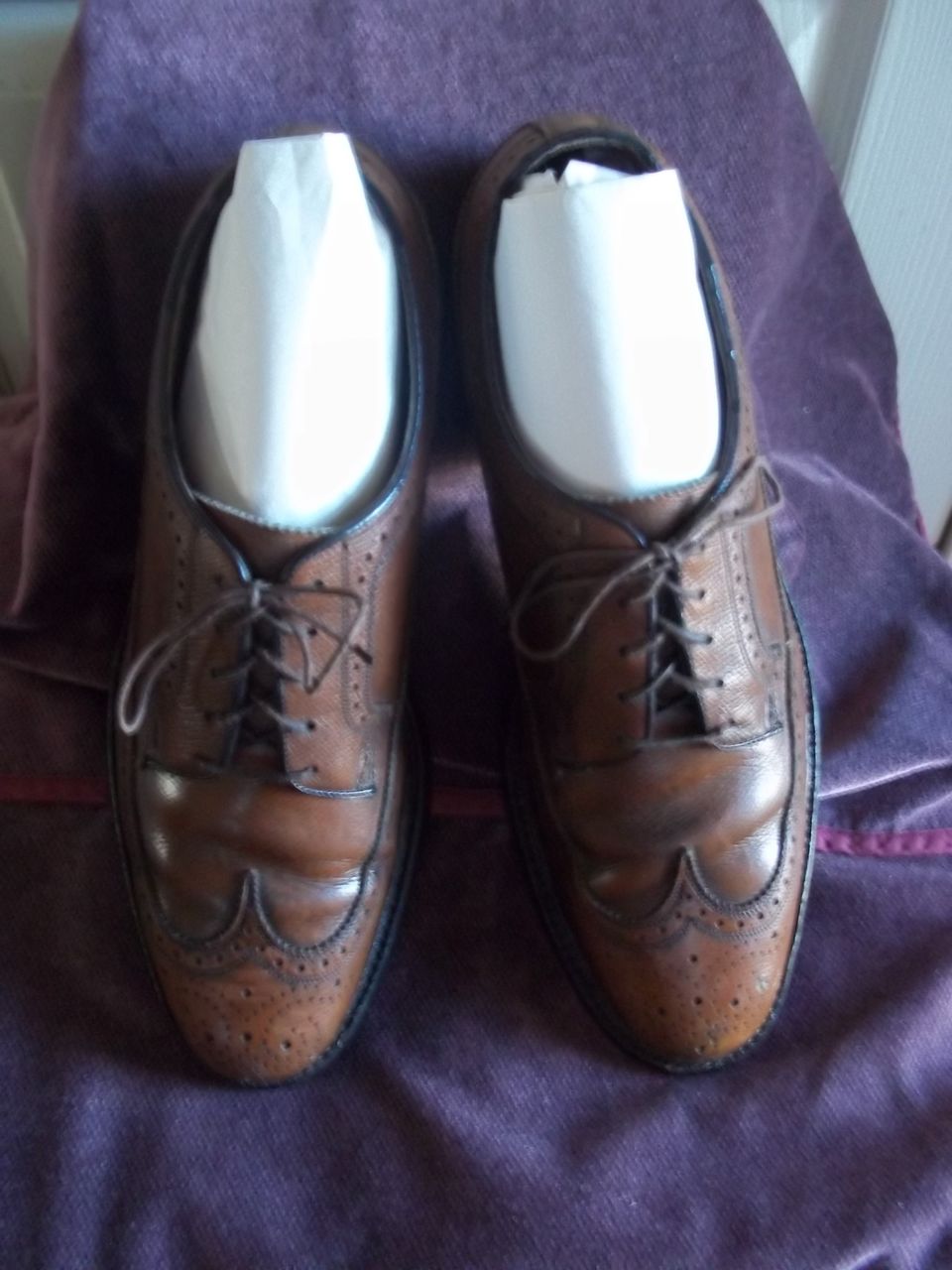 Vintage Floresheim Wingtip Shoes Vintage Floresheim Wingtip Shoes