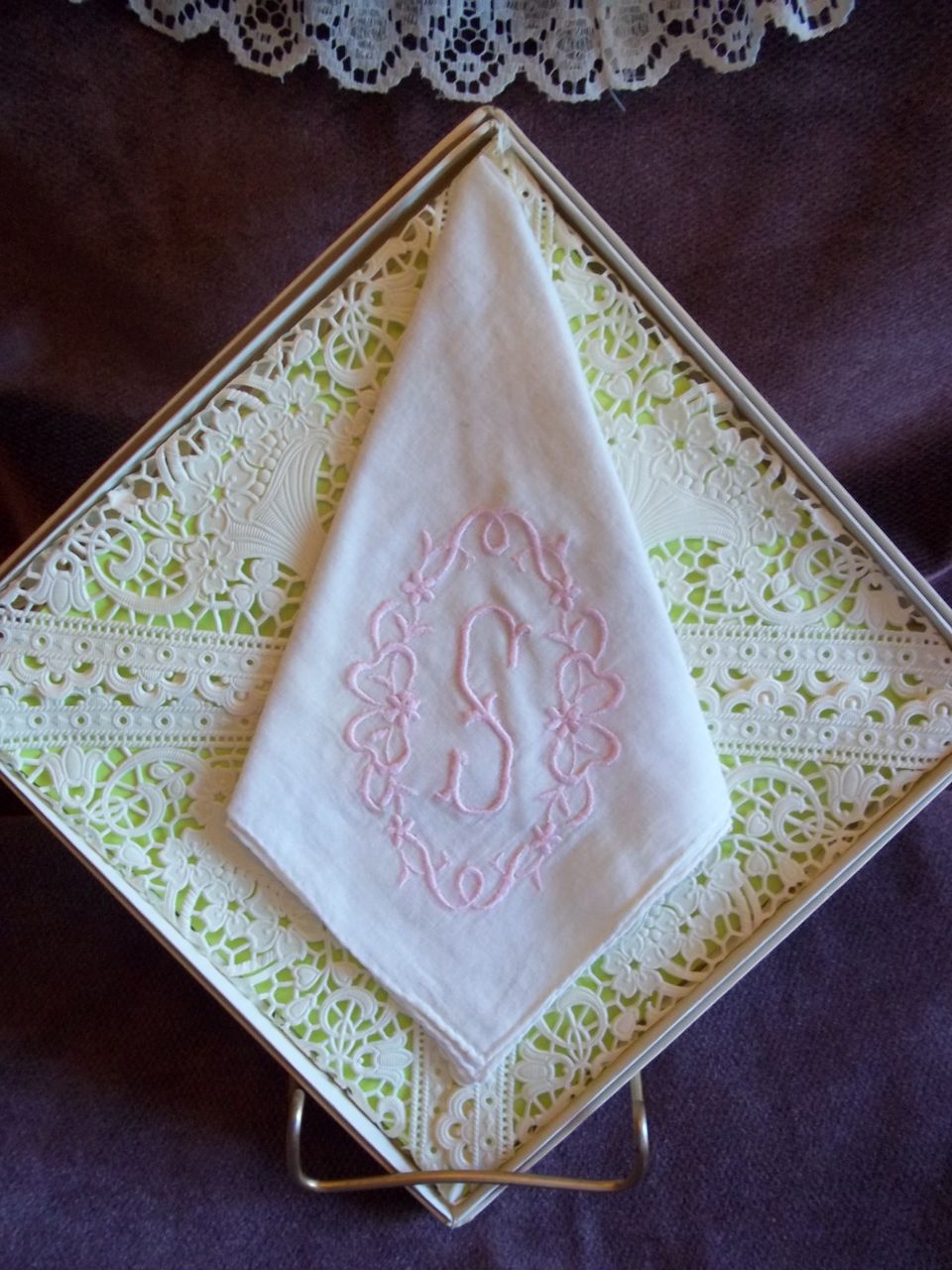 Vintage Embroidered Handkerchief / Hankie w/ Pink Embroidered Initial Vintage Embroidered Handkerchief / Hankie w/ Pink Embroidered Initial