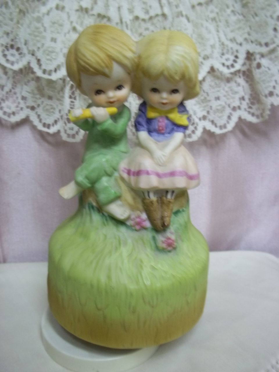 Girl and Boy Music Box: Always Girl and Boy Music Box: Always