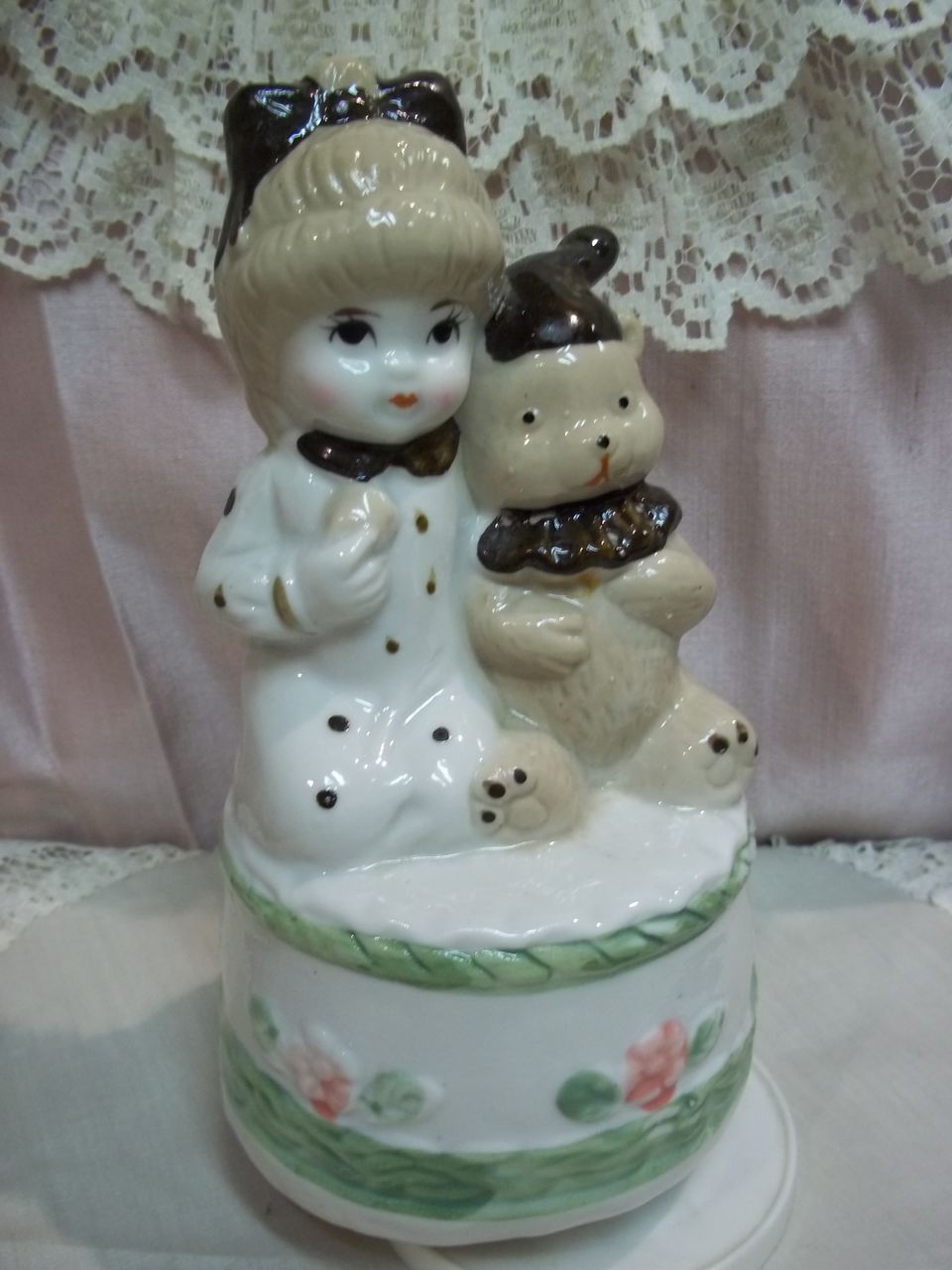 Girl and Teddy Bear Music Box: Theme from Dr. Zhivago Girl and Teddy Bear Music Box: Theme from Dr. Zhivago