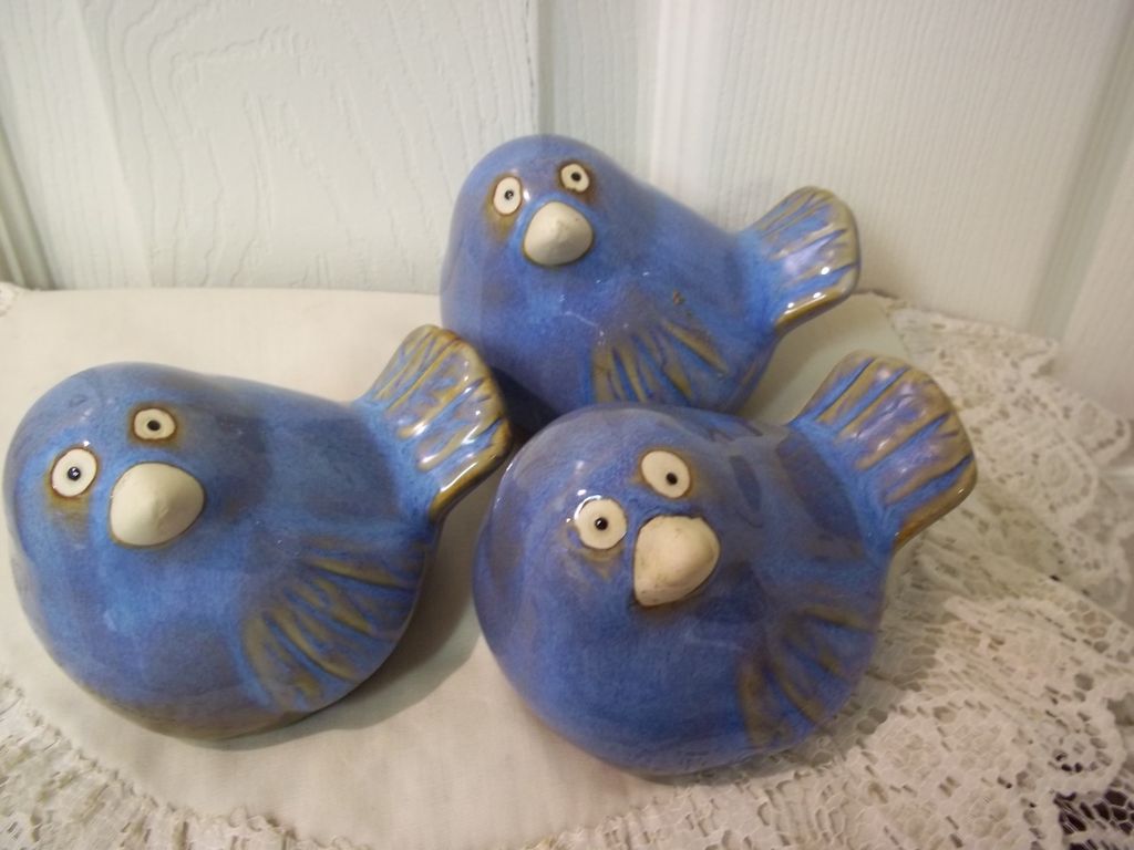 Set of 3 Ceramic Blue Birds Set of 3 Ceramic Blue Birds