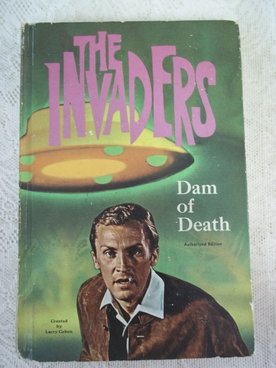 The Invaders : Dam of Death, Jack Pearl, Whitman Publishing Div. 1967 The Invaders : Dam of Death, Jack Pearl, Whitman Publishing Div. 1967