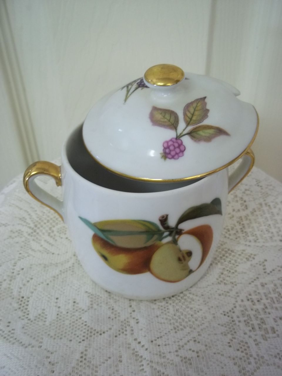 Royal Worcestor China Jelly Jar Royal Worcestor China Jelly Jar