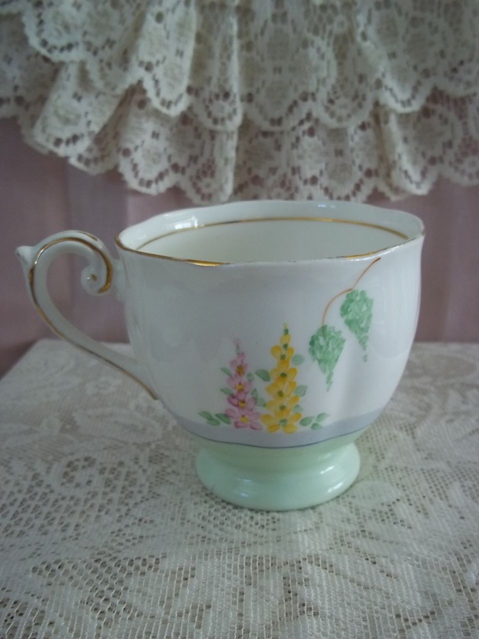 Bell Fine Bone China Cup and Saucer Bell Fine Bone China Cup and Saucer