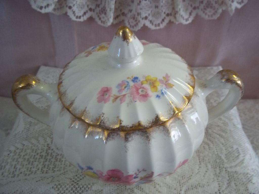 W.S. George Bolero Fine China Sugar Bowl w/ Lid W.S. George Bolero Fine China Sugar Bowl w/ Lid