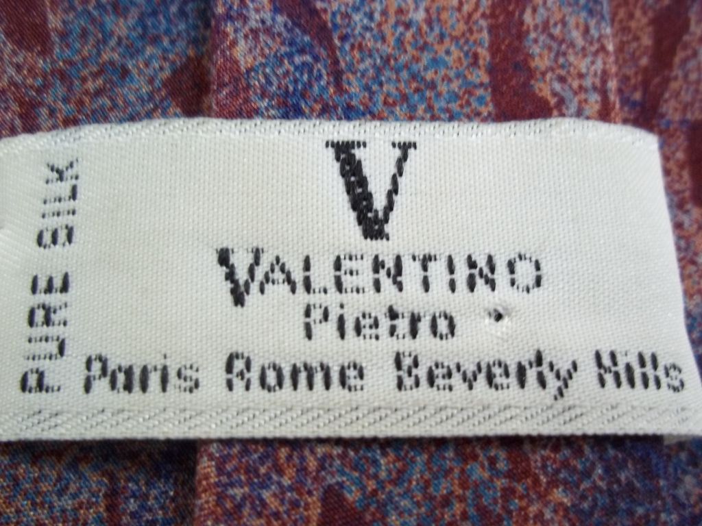 Vintage Valentino Pietro Pure Silk Tie Vintage Valentino Pietro Pure Silk Tie