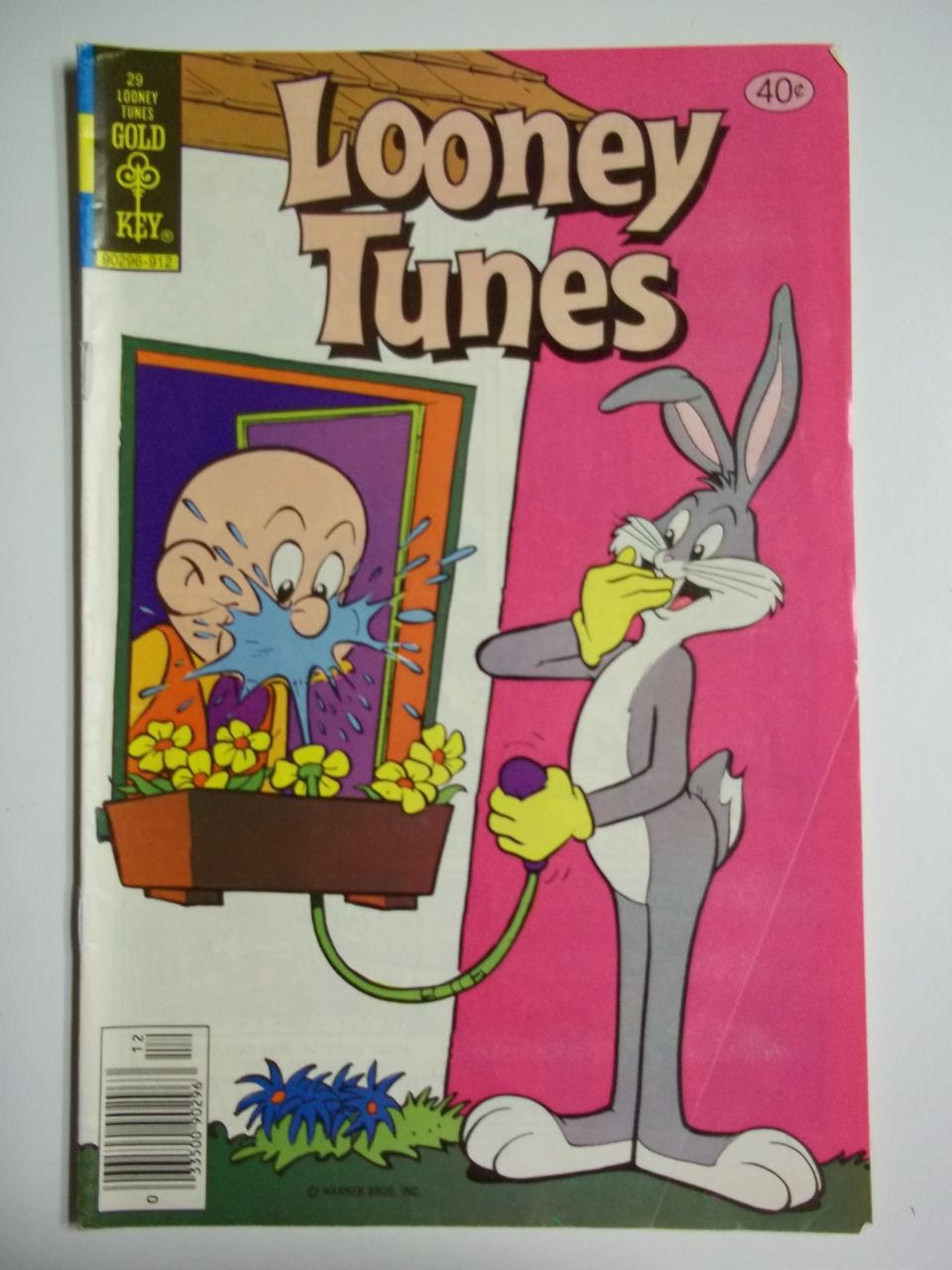 Gold Key Comics Looney Tunes Combo Pack: Looney Tunes No. 29 and Bugs Bunny No. 215 Gold Key Comics Looney Tunes Combo Pack: Looney Tunes No. 29 and Bugs Bunny No. 215