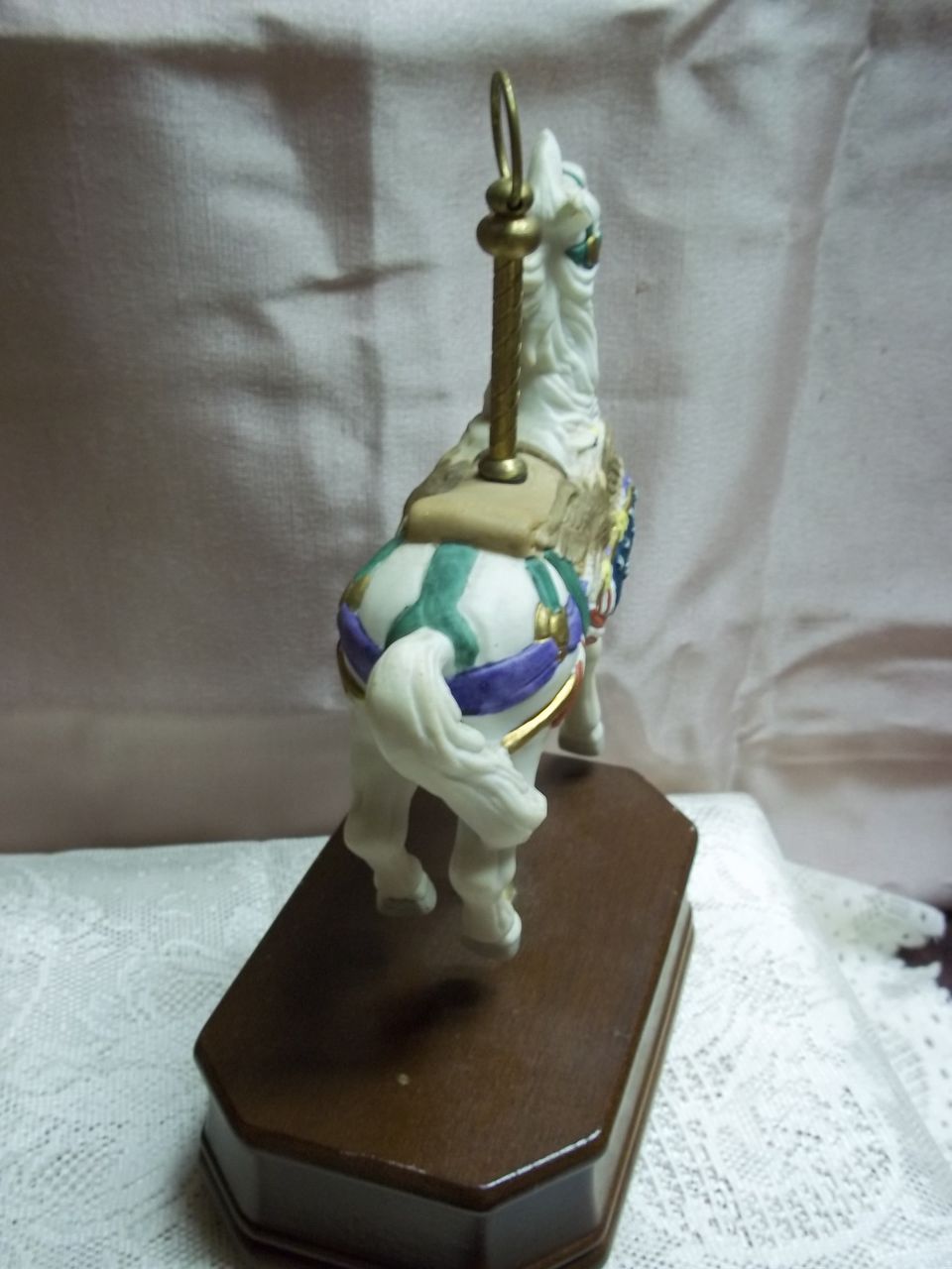 Patriotic Carousel Horse Music Box: The Carousel Waltz Patriotic Carousel Horse Music Box: The Carousel Waltz