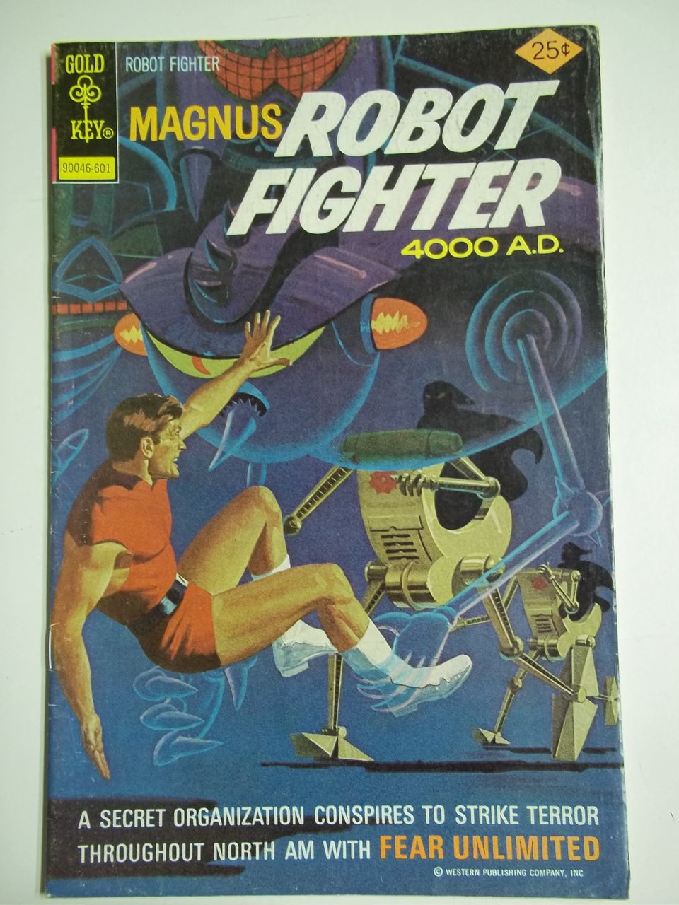 Gold Key Comics Magnus Robot Fighter No. 42, Jan. 1976 Gold Key Comics Magnus Robot Fighter No. 42, Jan. 1976