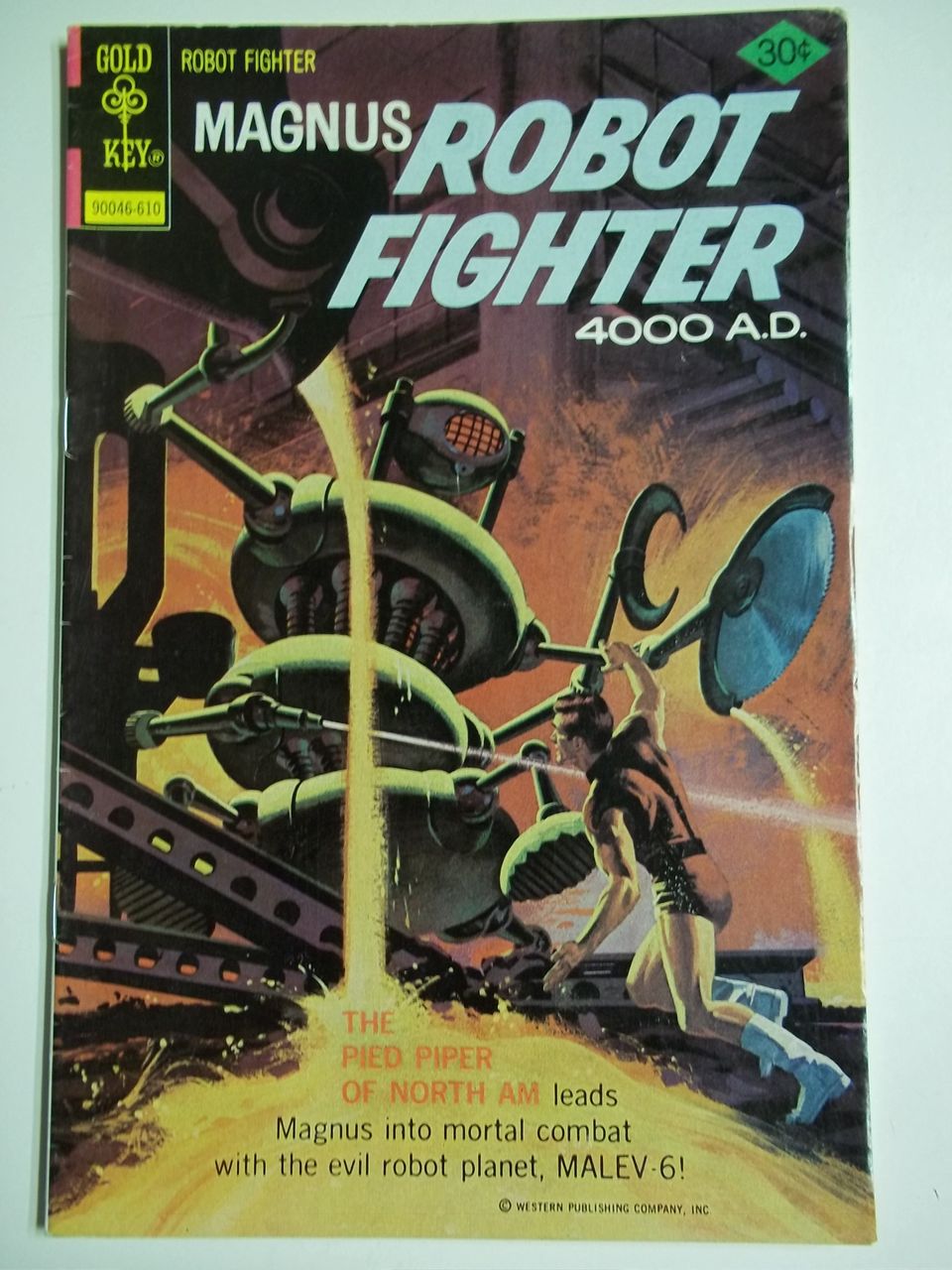Gold Key Comics Magnus Robot Fighter No. 45, Oct. 1976 Gold Key Comics Magnus Robot Fighter No. 45, Oct. 1976