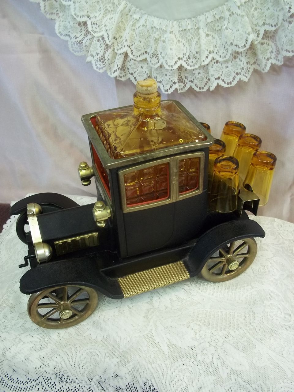 1915 Ford Model T Decanter and Music Box 1915 Ford Model T Decanter and Music Box