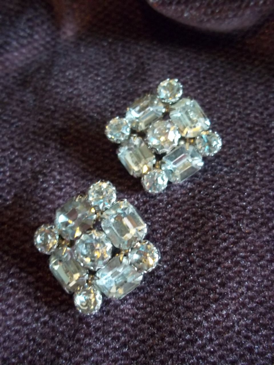 Rhinestone Scattered Pin Set Rhinestone Scattered Pin Set