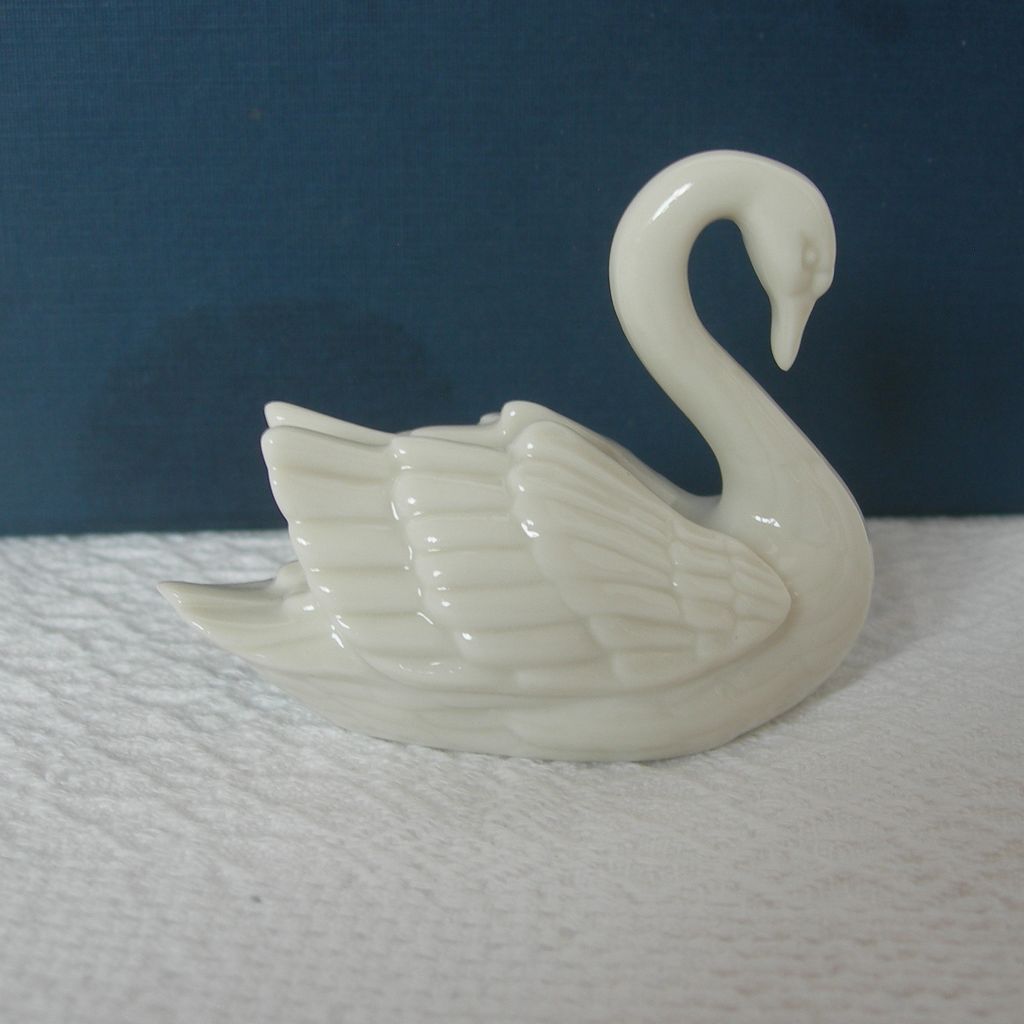 Vintage Lenox Swan Figurine from dorothysbling on Ruby Lane