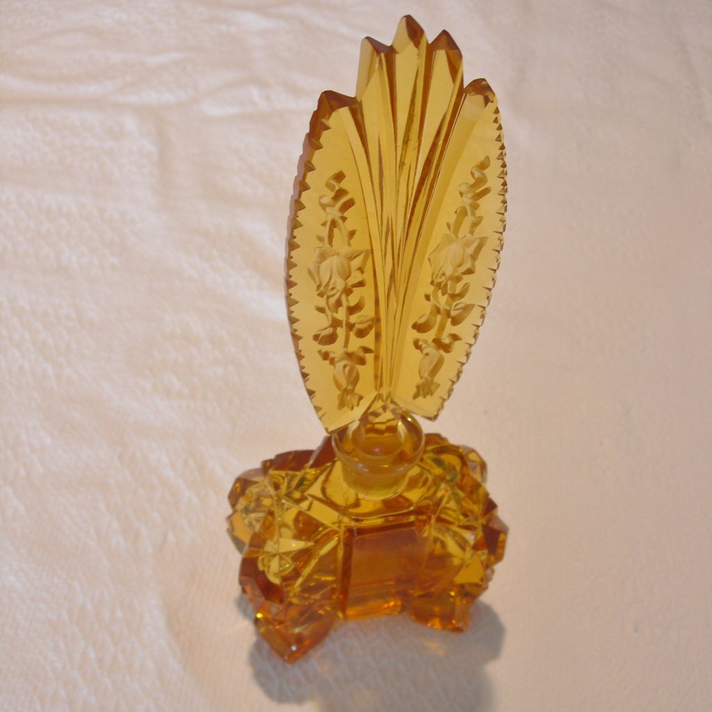 Vintage Czechoslovakian Cut Glass Perfume Bottle Vintage Czechoslovakian Cut Glass Perfume Bottle