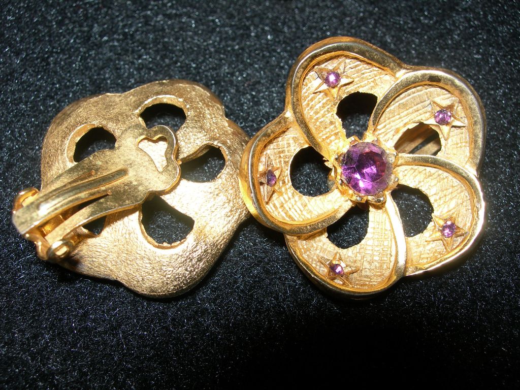Vintage Gold Tone & Amethyst Set Vintage Gold Tone & Amethyst Set