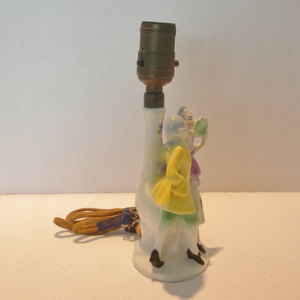 Vintage German Porcelain Boudoir Lamp Vintage German Porcelain Boudoir Lamp
