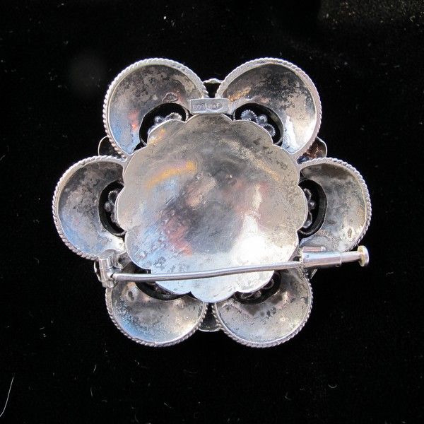 Silver brooch with tomato red Coral cabochons, dated at 1910 Silver brooch with tomato red Coral cabochons, dated at 1910