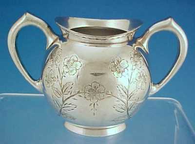 Antique MERIDEN B. Quadruple Silverplate Cream & Sugar Bowl Japanese Style Antique MERIDEN B. Quadruple Silverplate Cream & Sugar Bowl Japanese Style