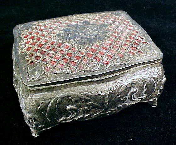 Vintage Silver Plated FILIGREE & REPOUSSE ROSE Footed Jewelry Box Jewel Casket Vintage Silver Plated FILIGREE & REPOUSSE ROSE Footed Jewelry Box Jewel Casket