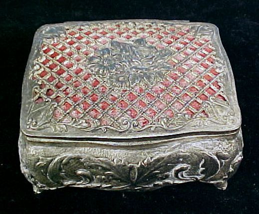 Vintage Silver Plated FILIGREE & REPOUSSE ROSE Footed Jewelry Box Jewel Casket Vintage Silver Plated FILIGREE & REPOUSSE ROSE Footed Jewelry Box Jewel Casket