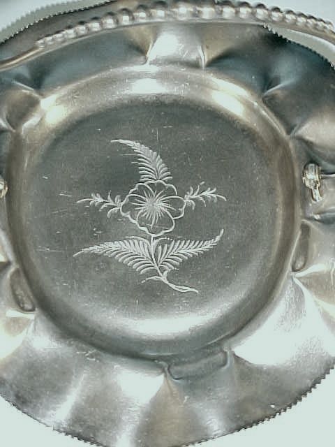 WARREN SILVER Quadruple Plate Cake Basket, Bride's Basket, Fruit Basket #68 WARREN SILVER Quadruple Plate Cake Basket, Bride's Basket, Fruit Basket #68