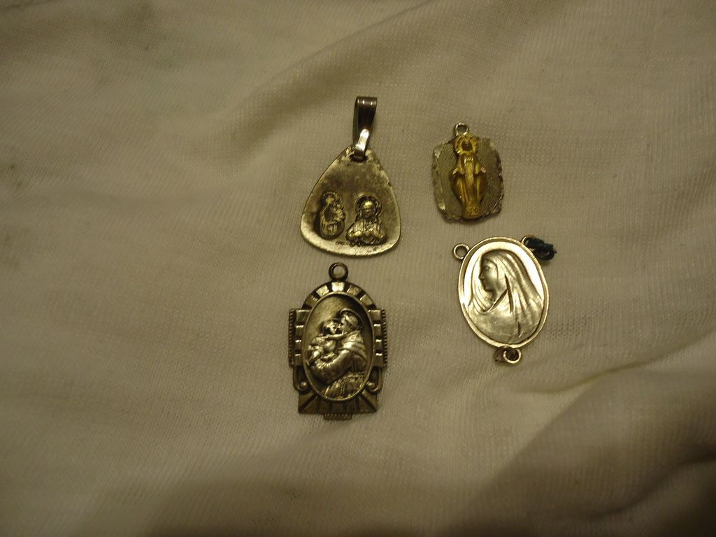 Set of 4 Vintage Sterling Silver Catholic Religious Medals Set of 4 Vintage Sterling Silver Catholic Religious Medals