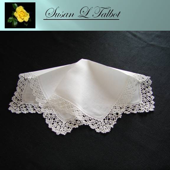 Vintage Delicate Crocheted Edge White Linen Hankie Vintage Delicate Crocheted Edge White Linen Hankie