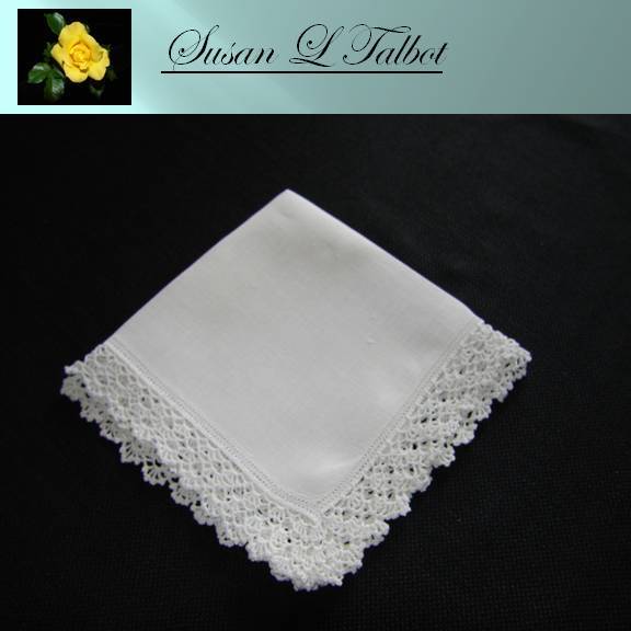 Vintage Delicate Crocheted Edge White Linen Hankie Vintage Delicate Crocheted Edge White Linen Hankie