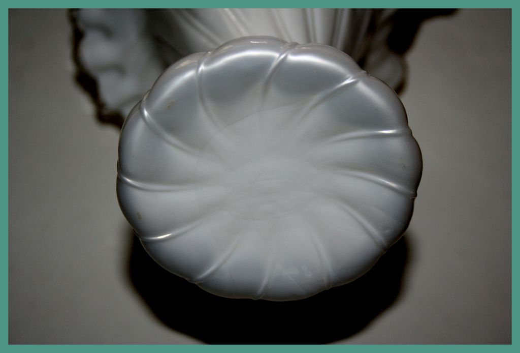 Beautiful Vintage Fenton Silver Crest 11 Inch.Basket-Rare Beautiful Vintage Fenton Silver Crest 11 Inch.Basket-Rare