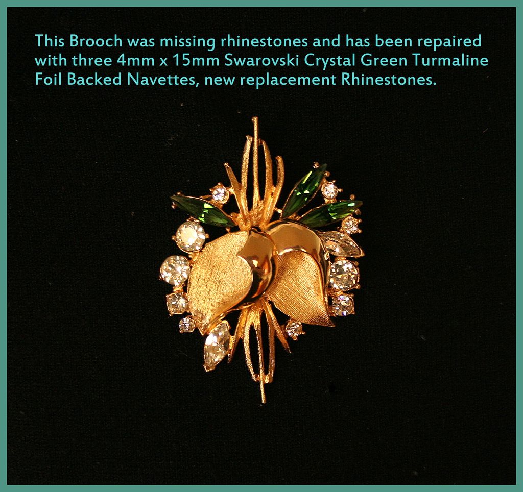 Vintage Pell Brooch - Goldtone and Rhinestone Vintage Pell Brooch - Goldtone and Rhinestone