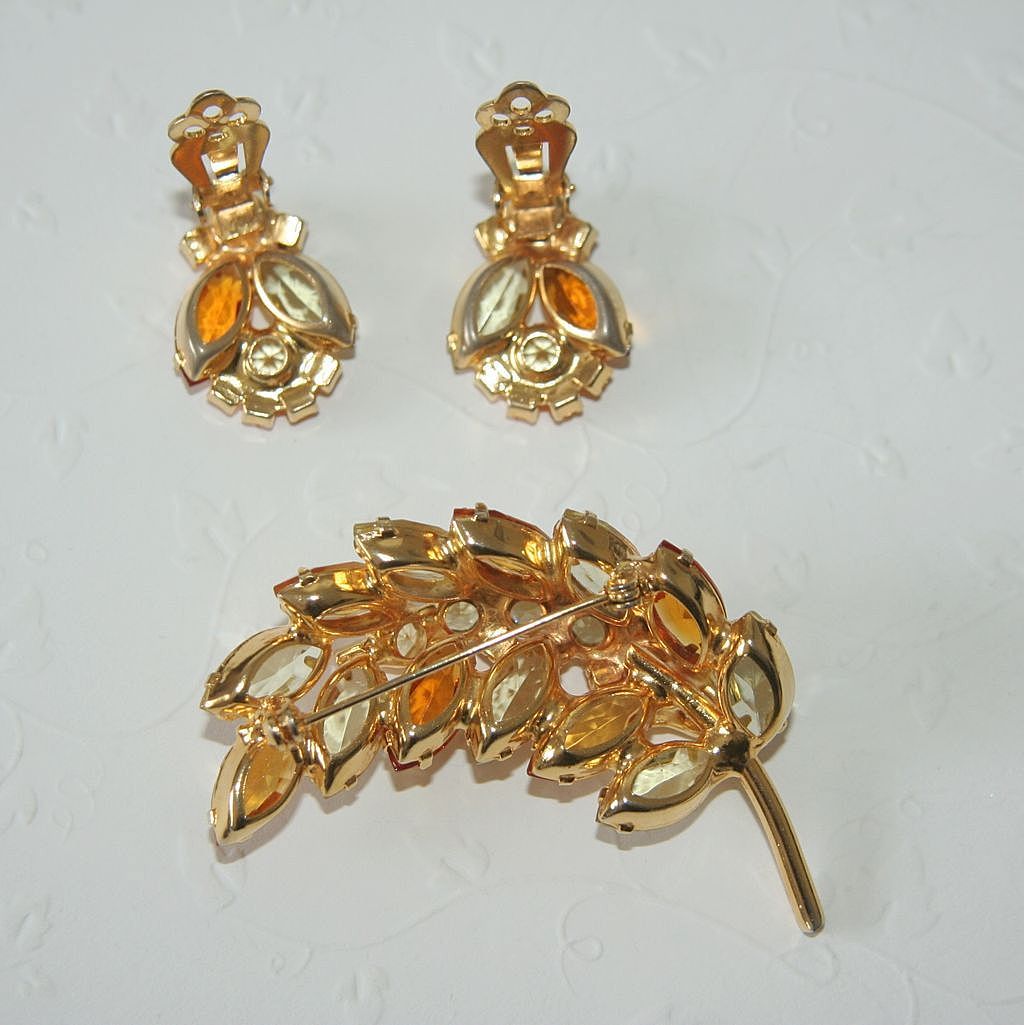 Sparkling Citrussy Rhinestone Demi-Parure, Brooch and Clip Earrings, Sparkling Citrussy Rhinestone Demi-Parure, Brooch and Clip Earrings,