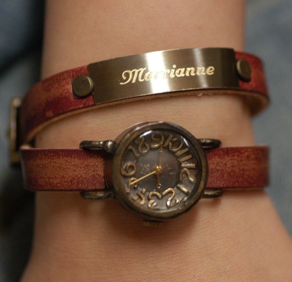Vintage look Twinlady nameplate bracelat watch Vintage look Twinlady nameplate bracelat watch
