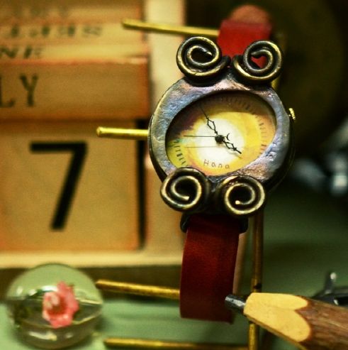 Women's RED color fashion romantic handmade watch curucuru Women's RED color fashion romantic handmade watch curucuru