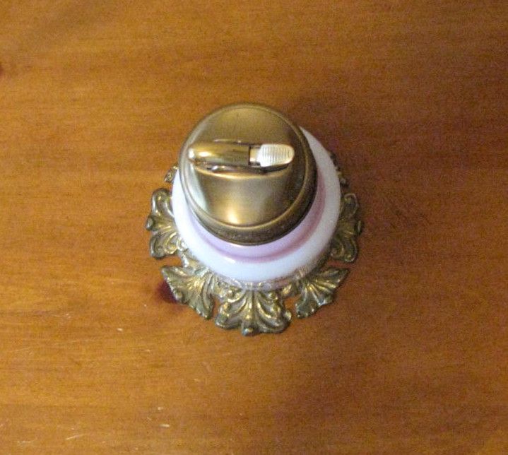 Vintage Evans Pink Floral Glass and Brass Ornamental Table Lighter Vintage Evans Pink Floral Glass and Brass Ornamental Table Lighter